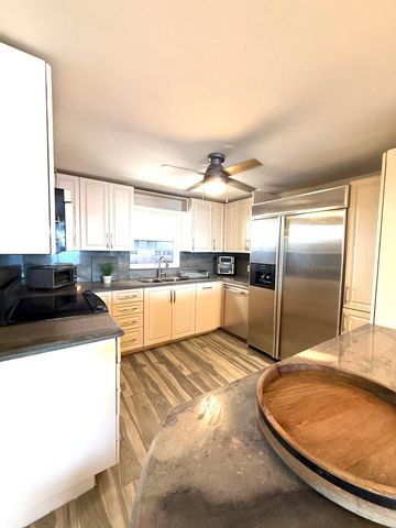 1051 HILLSBORO MILE 905E, Hillsboro Beach, FL 33062