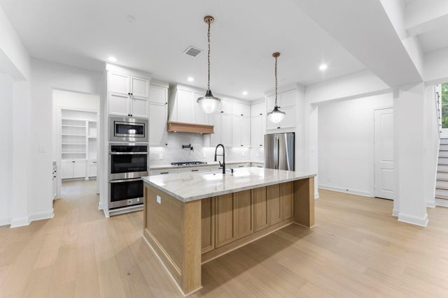 12111 Oak Haven W, Magnolia, TX 77354