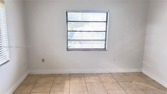 10421 N Kendall Dr C201, Miami, FL 33176
