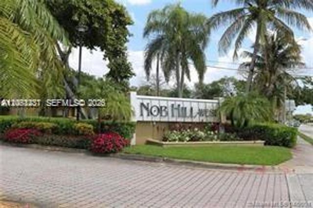 10421 N Kendall Dr C201, Miami, FL 33176