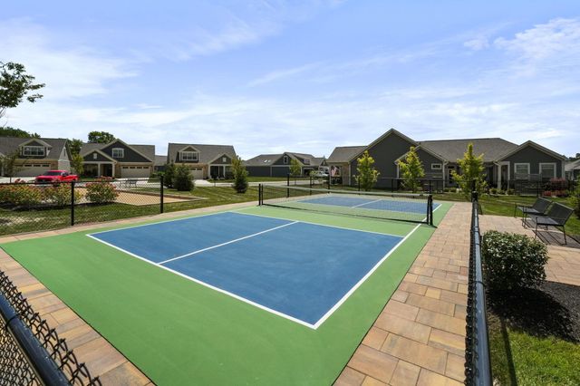 6475 Trinity Knoll Landing, Delaware, OH 43015