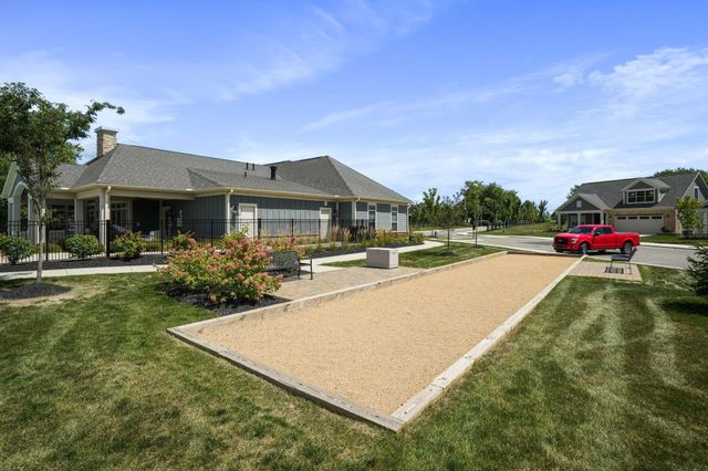 6475 Trinity Knoll Landing, Delaware, OH 43015
