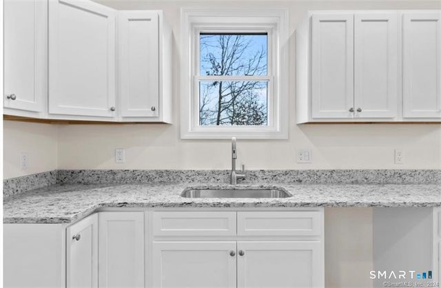 455-R Sherman Avenue 6, Hamden, CT 06514