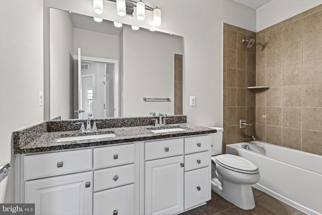 Image 19 of property listing at 6403 TOTTERIDGE ST, Baltimore, MD 21220