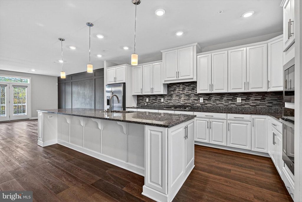 Image 6 of property listing at 6403 TOTTERIDGE ST, Baltimore, MD 21220