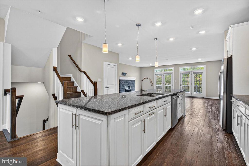 Image 7 of property listing at 6403 TOTTERIDGE ST, Baltimore, MD 21220