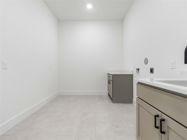 17914 Peachtree Perch Street, Webster, TX 77598