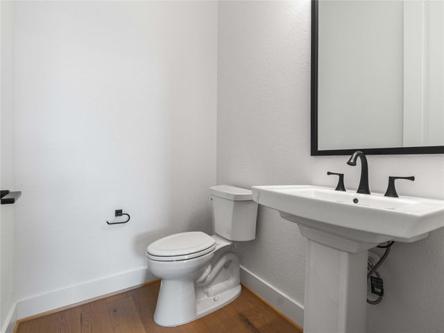 17914 Peachtree Perch Street, Webster, TX 77598