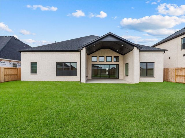17914 Peachtree Perch Street, Webster, TX 77598