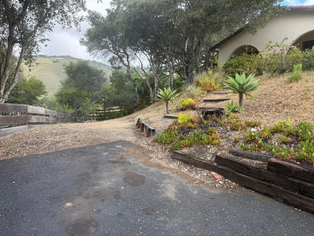 11585 Mccarthy Road, Carmel Valley, CA 93924