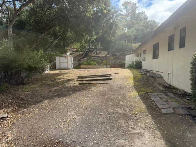 11585 Mccarthy Road, Carmel Valley, CA 93924