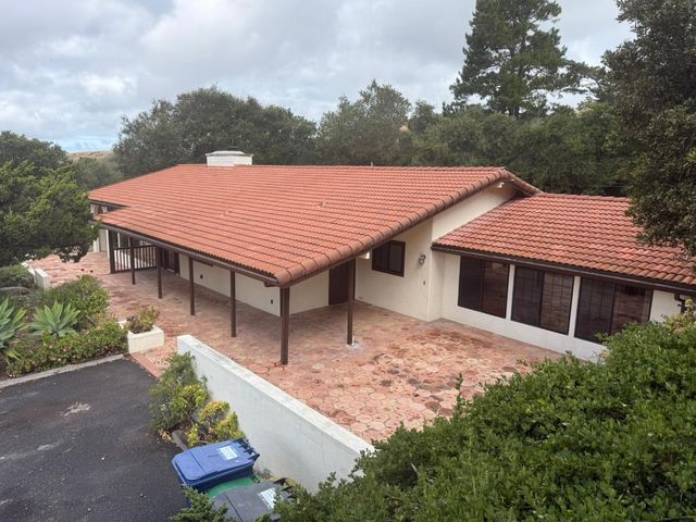 11585 Mccarthy Road, Carmel Valley, CA 93924