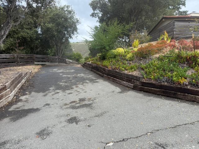 11585 Mccarthy Road, Carmel Valley, CA 93924