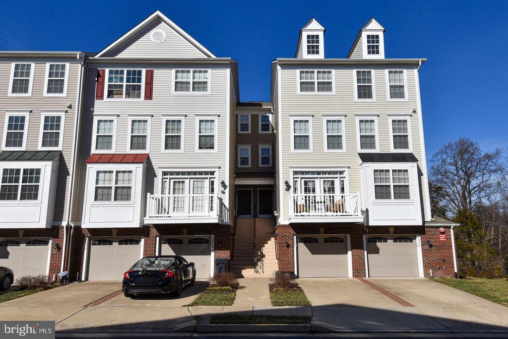 45740 WINDING BRANCH TER, Sterling, VA 20166