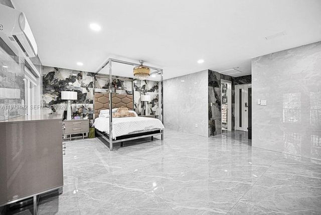 7830 SW 120th St, Pinecrest, FL 33156