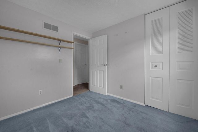 3827 Orange Blossom Lane, Gahanna, OH 43230
