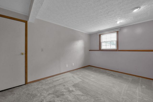 3827 Orange Blossom Lane, Gahanna, OH 43230
