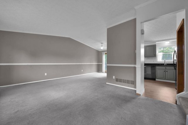 3827 Orange Blossom Lane, Gahanna, OH 43230
