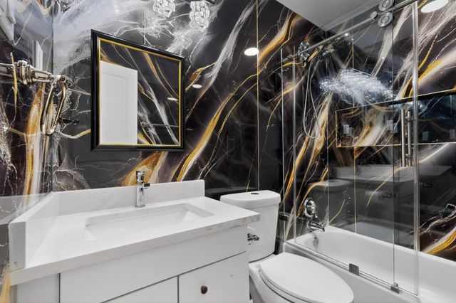 602 N Bagdad Road, Grand Prairie, TX 75050