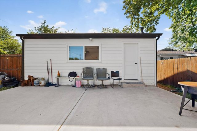 602 N Bagdad Road, Grand Prairie, TX 75050