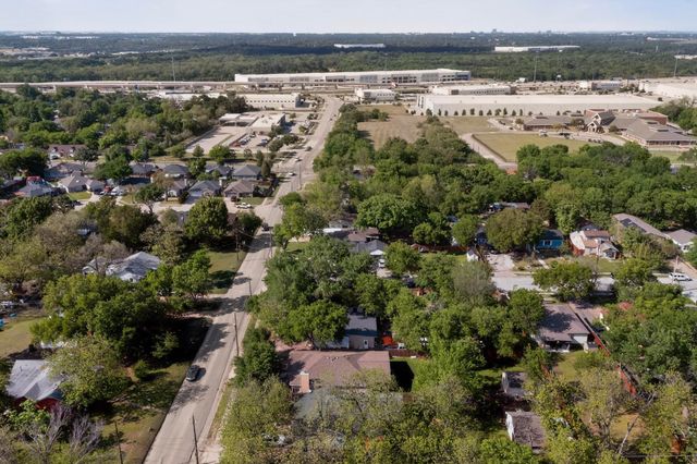 602 N Bagdad Road, Grand Prairie, TX 75050