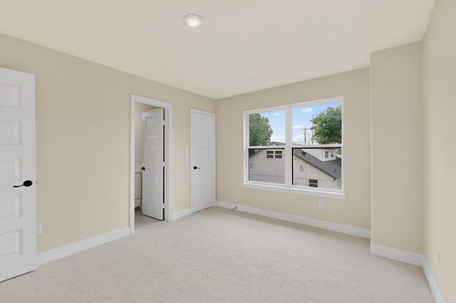 103 N Wisteria Street, Mansfield, TX 76063