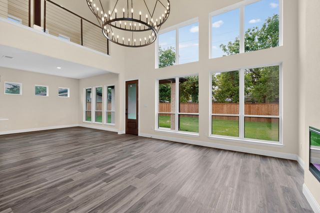 103 N Wisteria Street, Mansfield, TX 76063