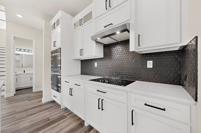 103 N Wisteria Street, Mansfield, TX 76063