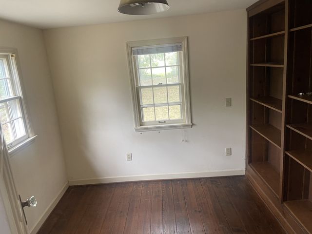 3088 Hillsboro Rd, Brentwood, TN 37027