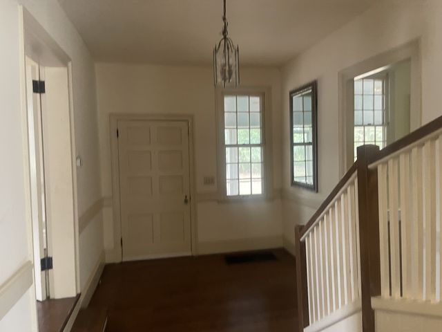 3088 Hillsboro Rd, Brentwood, TN 37027