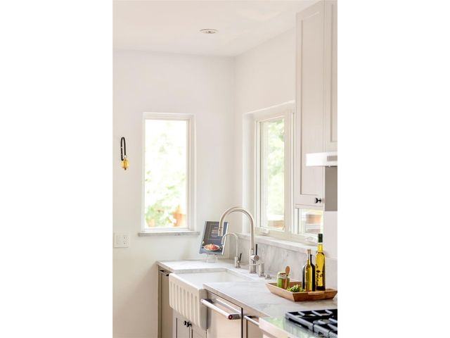 1101 S Columbine St, Denver, CO 80210