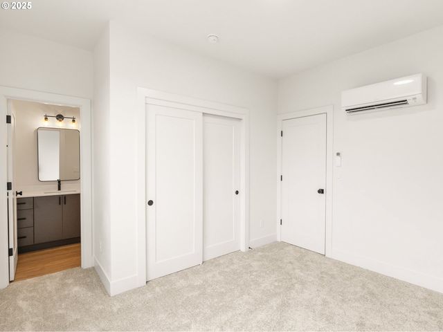 2385 Se 135TH Ave 8, Portland, OR 97233