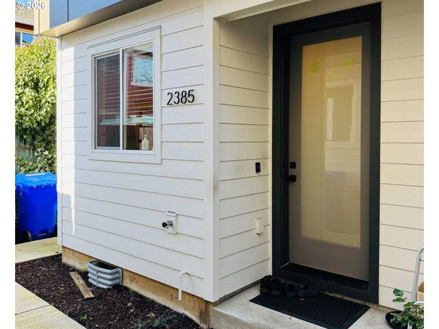 2385 Se 135TH Ave 8, Portland, OR 97233