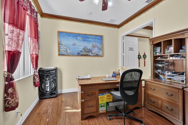120 ISOLA Circle, Royal Palm Beach, FL 33411