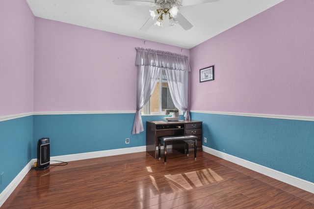 120 ISOLA Circle, Royal Palm Beach, FL 33411
