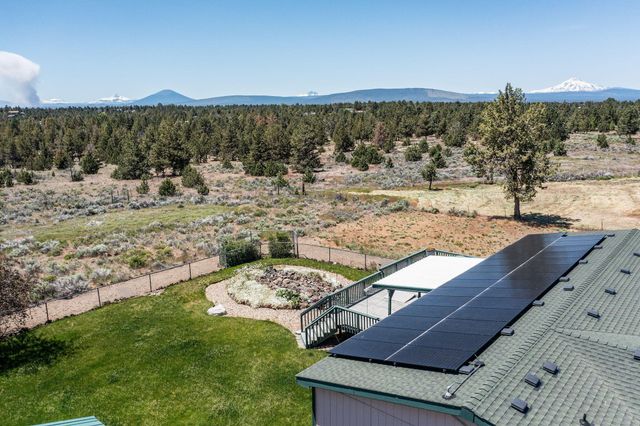 13942 SW Peninsula Drive, Terrebonne, OR 97760