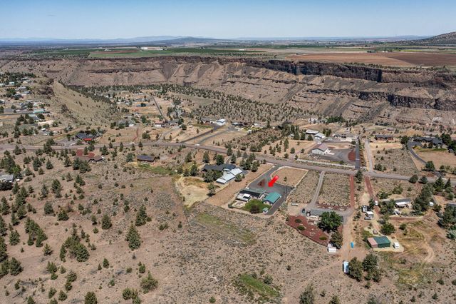 13942 SW Peninsula Drive, Terrebonne, OR 97760