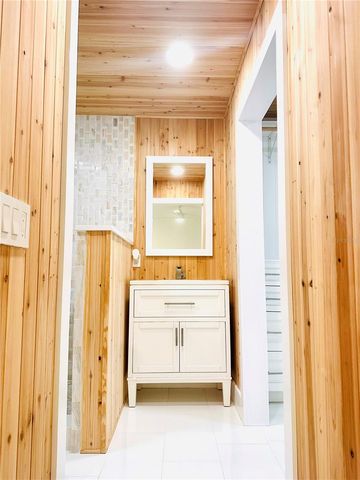 1 CUNNINGHAM DRIVE, New Smyrna Beach, FL 32168