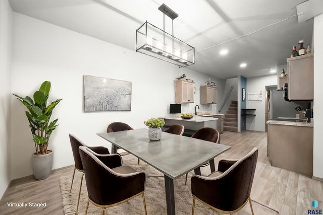 7705 S Townsley Ave Avenue 3, Sioux Falls, SD 57108