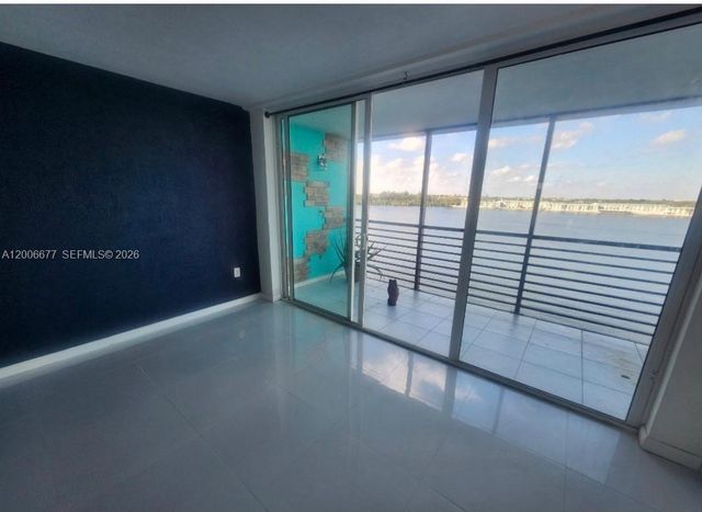 1175 NE Miami Gardens Drive 703, Miami, FL 33179