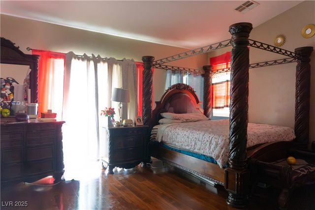 6289 Cyclone Avenue, Las Vegas, NV 89110