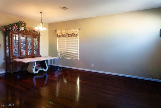 6289 Cyclone Avenue, Las Vegas, NV 89110