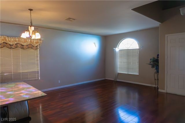 6289 Cyclone Avenue, Las Vegas, NV 89110