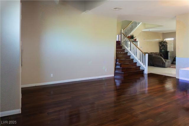 6289 Cyclone Avenue, Las Vegas, NV 89110