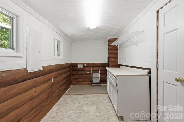 114 Beacon Hill, Ellenboro, NC 28040