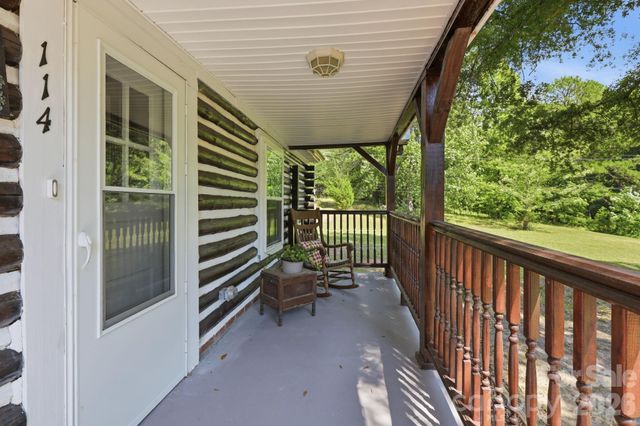 114 Beacon Hill, Ellenboro, NC 28040