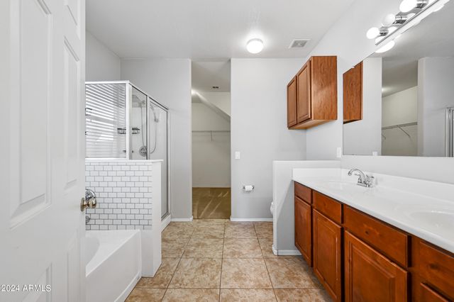 3416 W APOLLO Road, Phoenix, AZ 85041