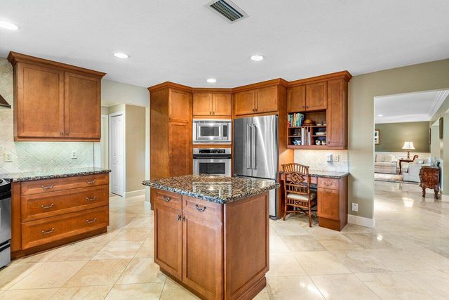 11943 Date Palm Drive, Boynton Beach, FL 33436