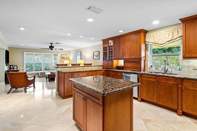 11943 Date Palm Drive, Boynton Beach, FL 33436