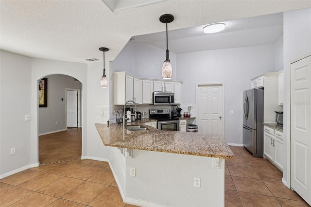 402 OHIO WAY, Kissimmee, FL 34759
